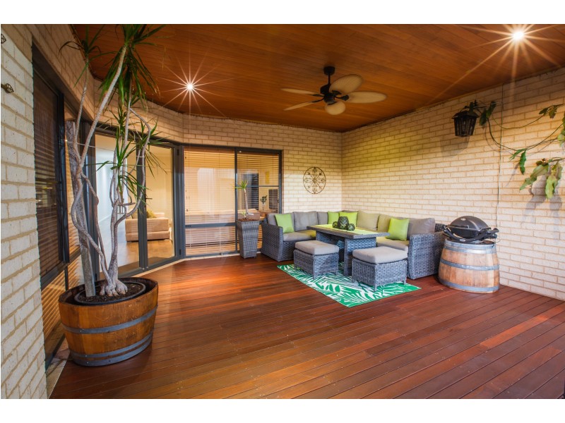 33 Gerdes Way, Mckail WA 6330