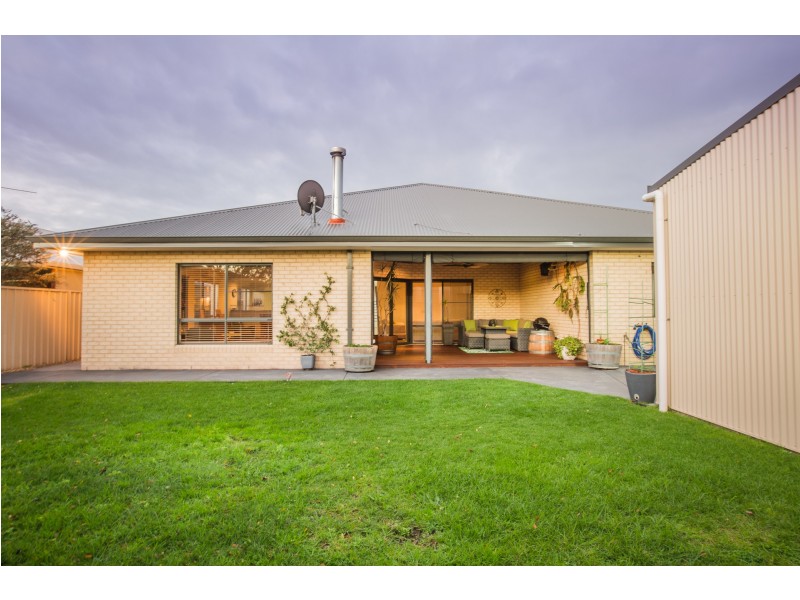 33 Gerdes Way, Mckail WA 6330