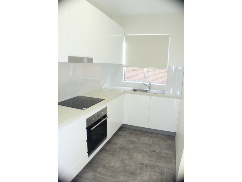 2/3 Short Street, Carlton NSW 2218