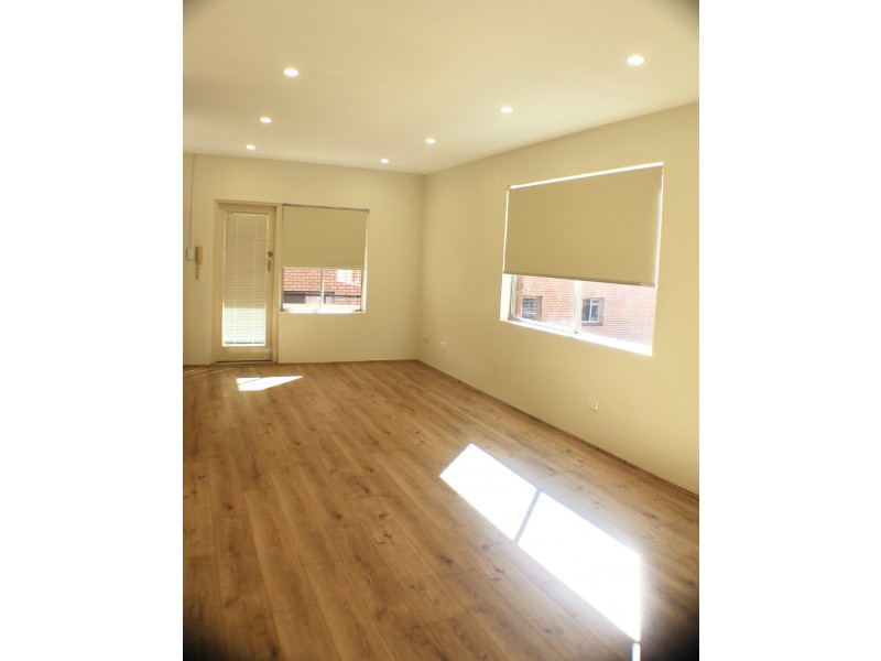 2/3 Short Street, Carlton NSW 2218