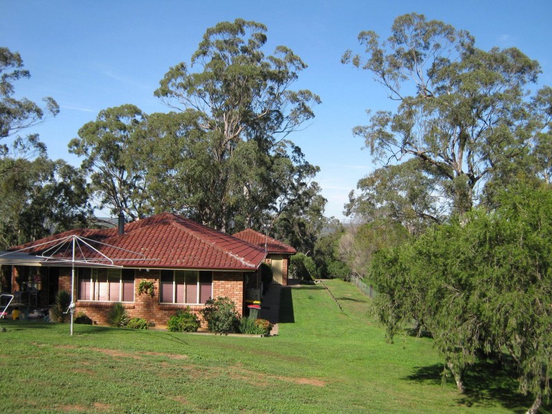 100 Mcwilliam Drive, Douglas Park NSW 2569