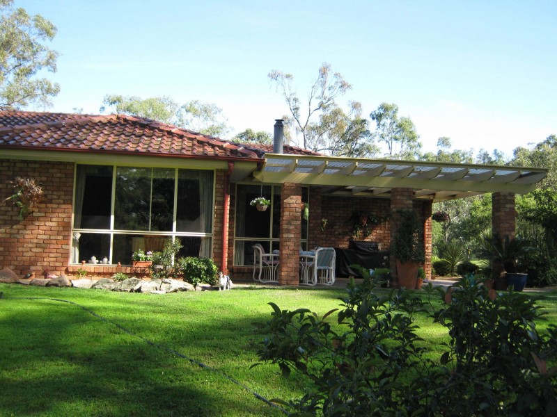 100 Mcwilliam Drive, Douglas Park NSW 2569