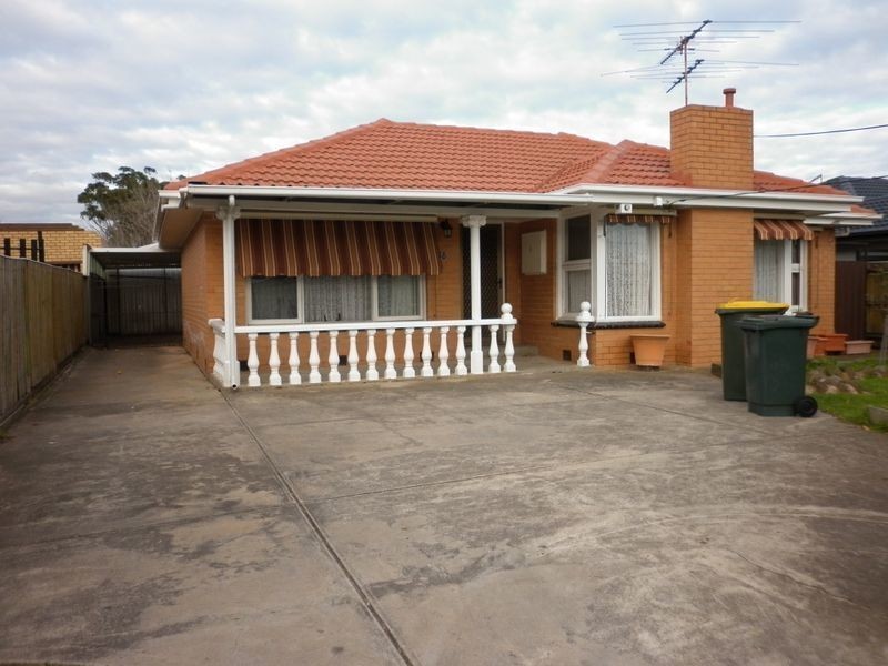 38 Moffat street, St Albans VIC 3021