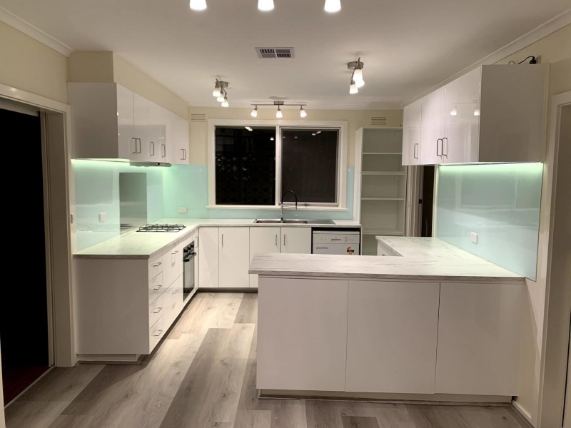 80 Hinkler Road East, Glen Waverley VIC 3150