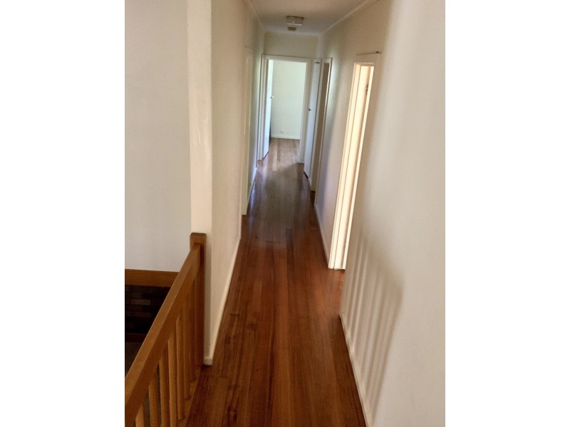 80 Hinkler Road East, Glen Waverley VIC 3150