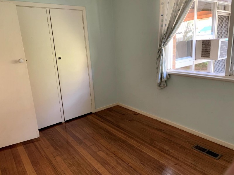 80 Hinkler Road East, Glen Waverley VIC 3150