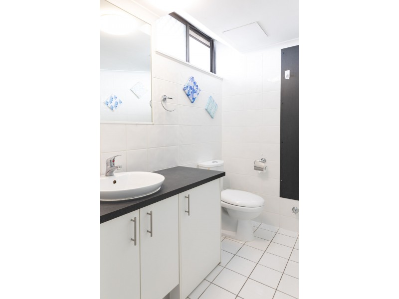 404/40 Surf Parade, Broadbeach QLD 4218