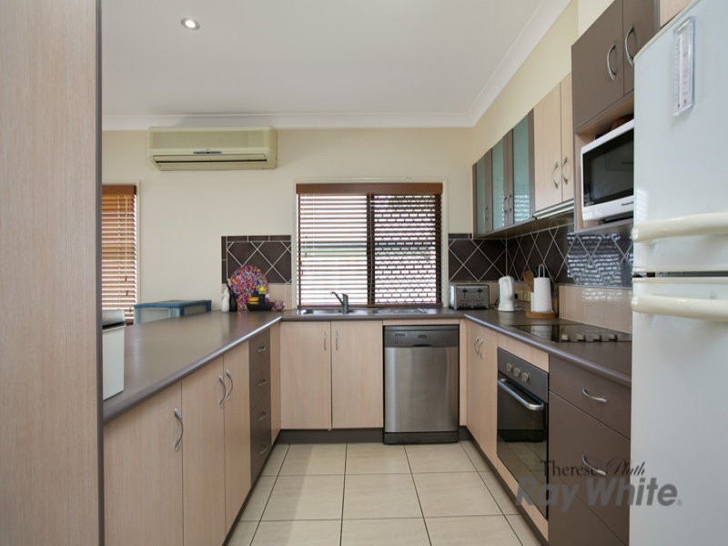31 Sunbird Drive, Woree QLD 4868