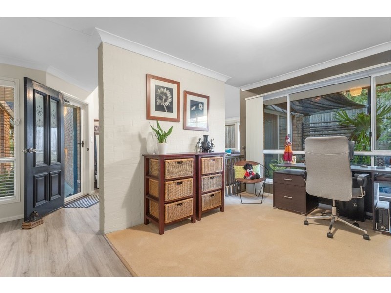 36 Trevally Cresent, Manly West QLD 4179