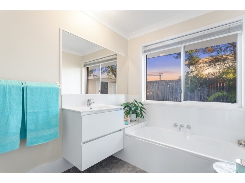 36 Trevally Cresent, Manly West QLD 4179