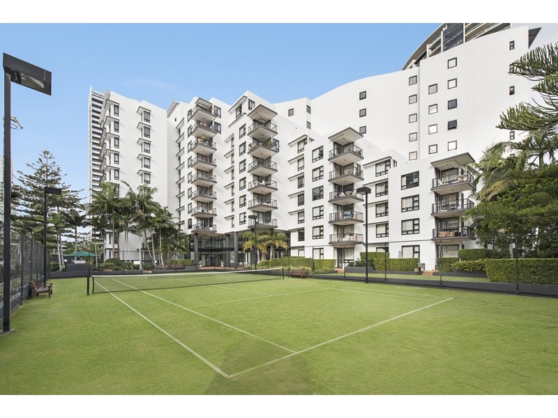 211/30-34 Surf Parade, Broadbeach QLD 4218