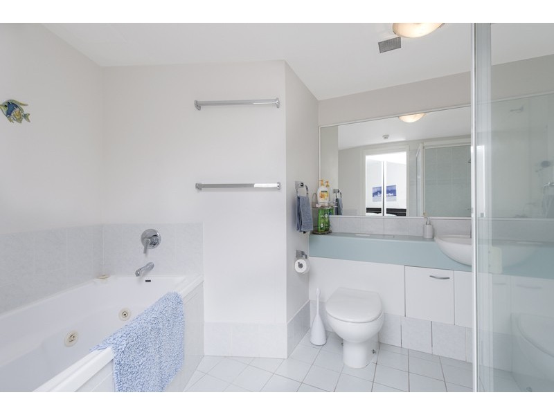 211/30-34 Surf Parade, Broadbeach QLD 4218