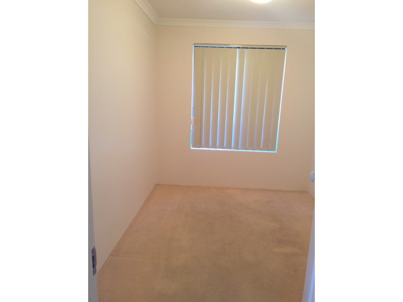 71 McLean Road, Canning Vale WA 6155