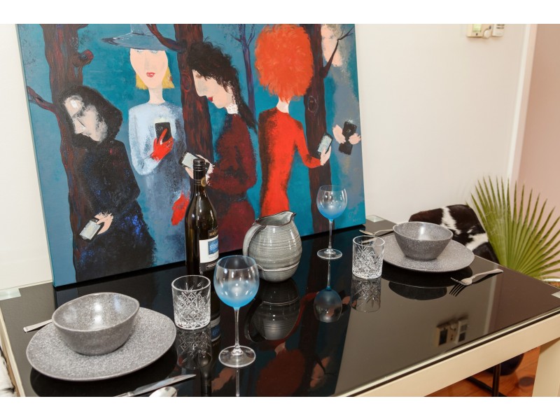 2/2 Cabena Crescent, Chadstone VIC 3148