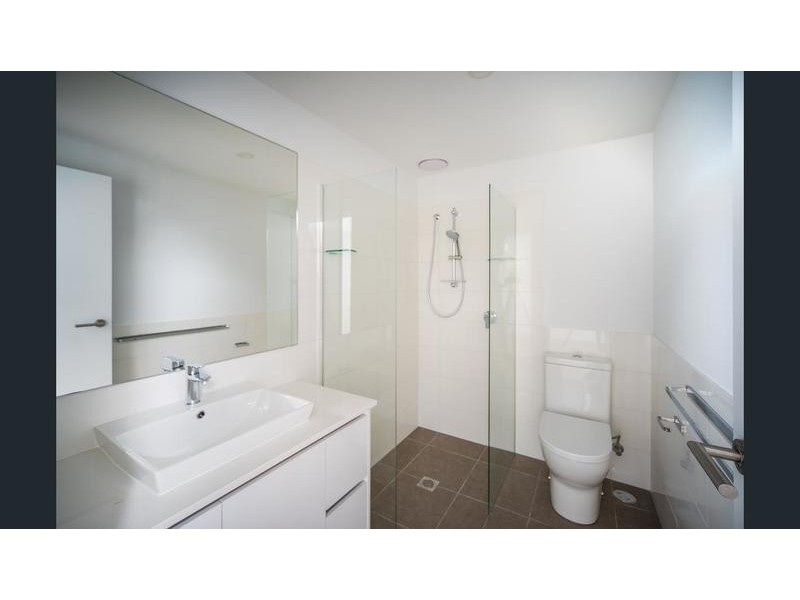 3209/1-7 Waterford Court, Bundall QLD 4217