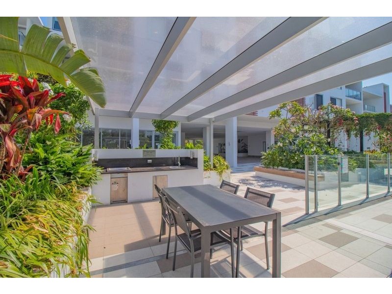 3209/1-7 Waterford Court, Bundall QLD 4217