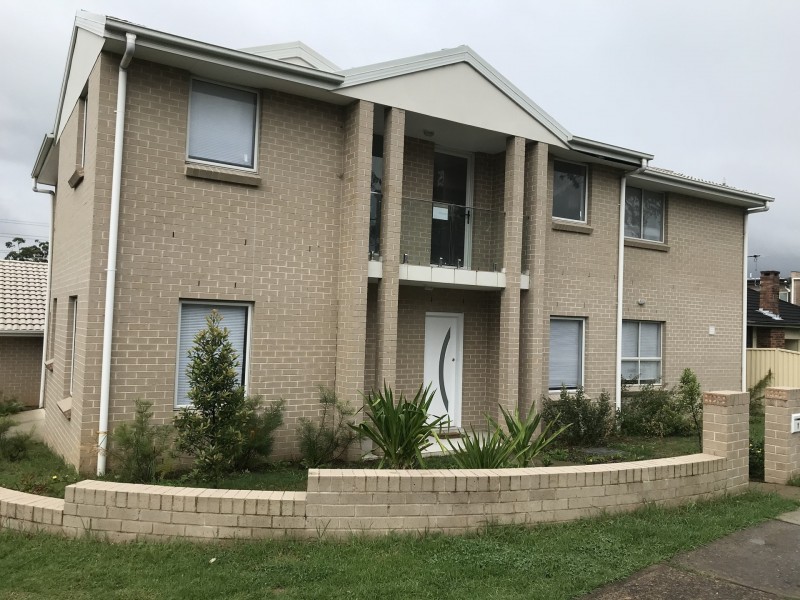 7 Isaac Street, Peakhurst NSW 2210