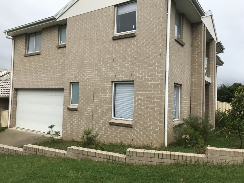 7 Isaac Street, Peakhurst NSW 2210