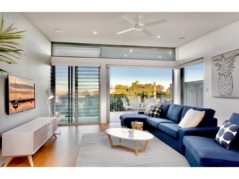 2/22 Tristania Drive, Marcus Beach QLD 4573