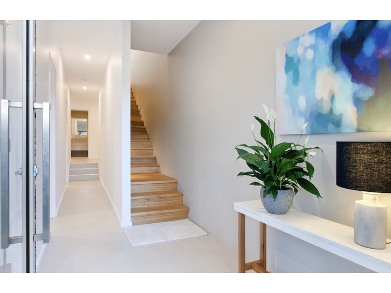 2/22 Tristania Drive, Marcus Beach QLD 4573