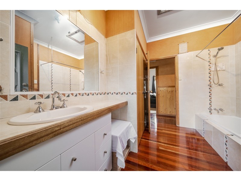 160 Denmans camp Road, Wondunna QLD 4655