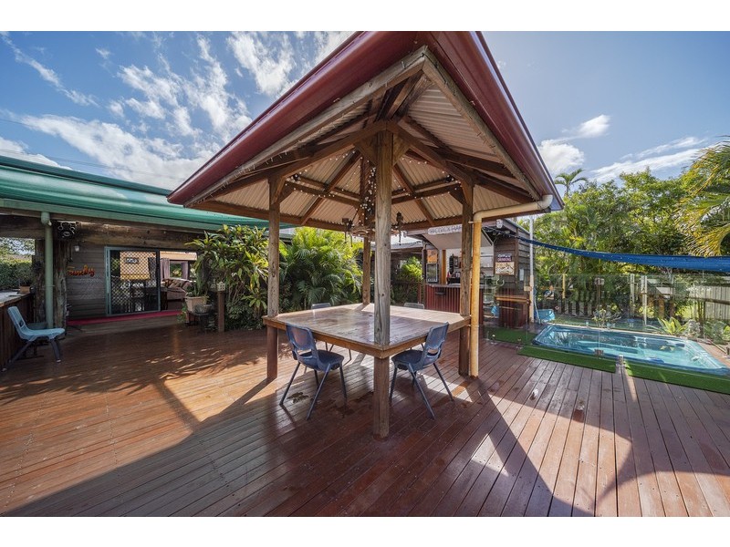 160 Denmans camp Road, Wondunna QLD 4655