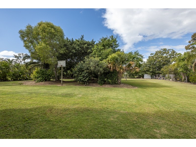 160 Denmans camp Road, Wondunna QLD 4655