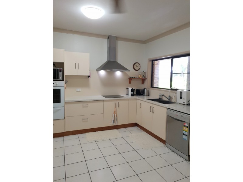 88 Toll Road, Brandon QLD 4808