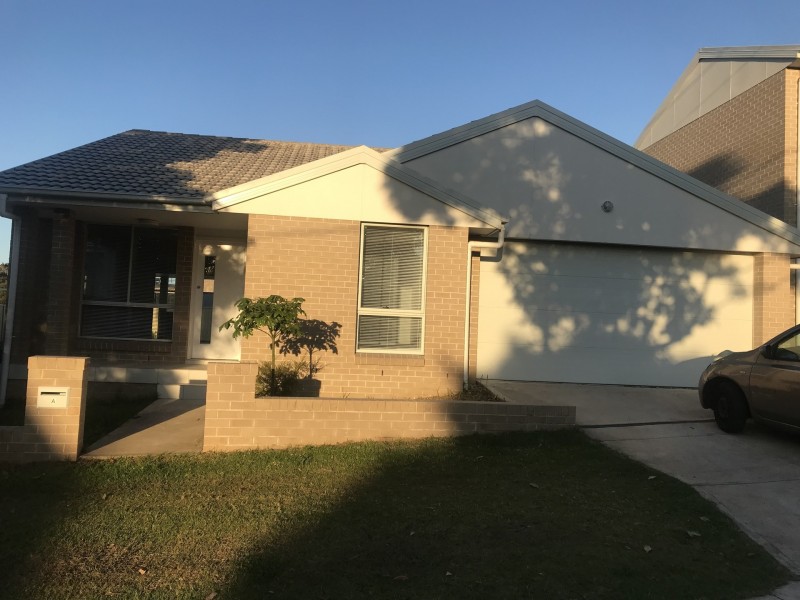 1A Rona Street, Peakhurst NSW 2210