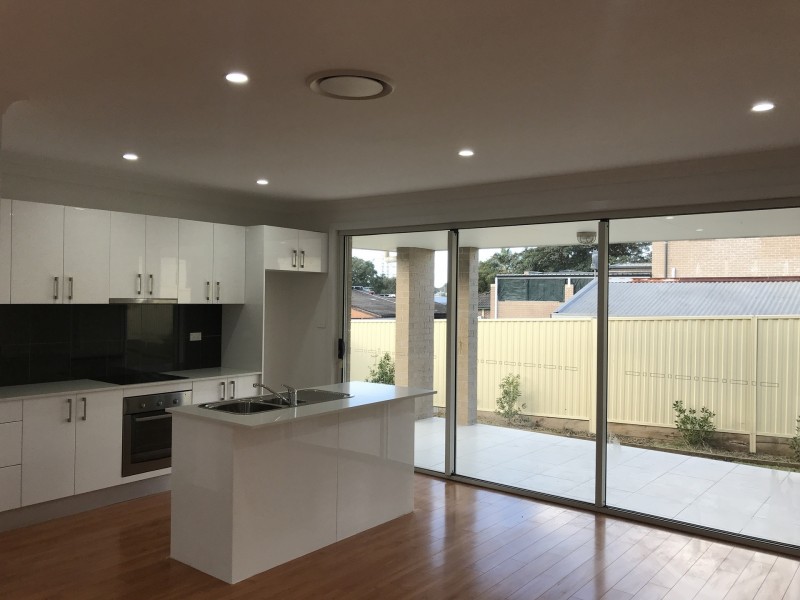 1A Rona Street, Peakhurst NSW 2210