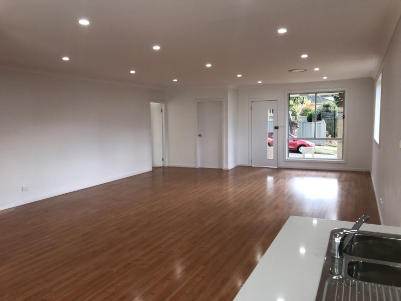 1A Rona Street, Peakhurst NSW 2210