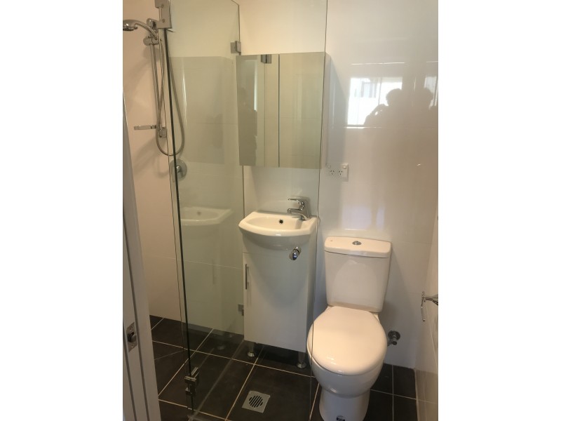 1A Rona Street, Peakhurst NSW 2210