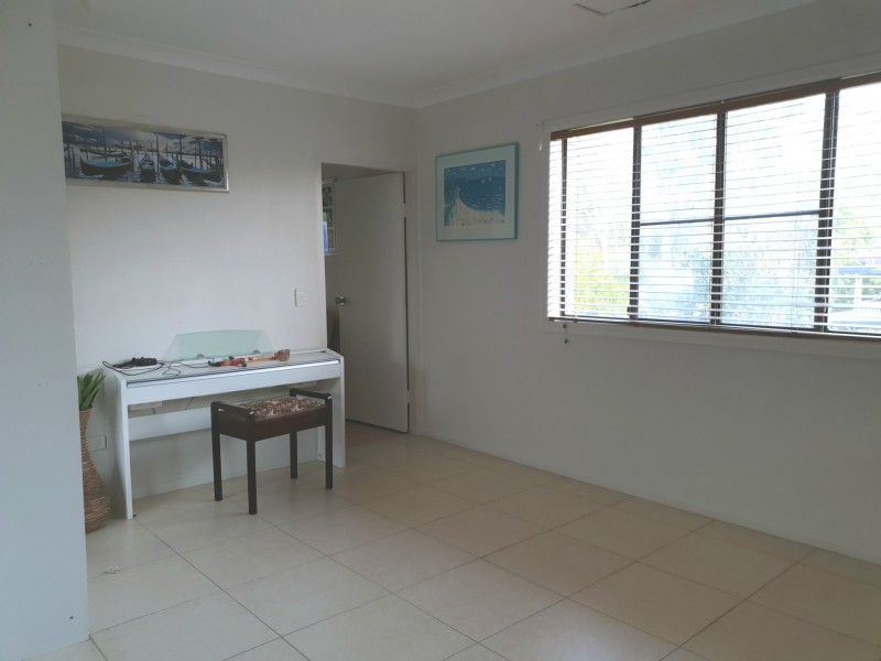 17 Bay Breeze Avenue, Thornlands QLD 4164