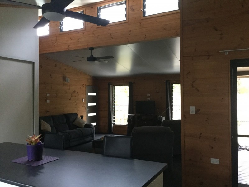 36 Taylor Street, Russell Island QLD 4184