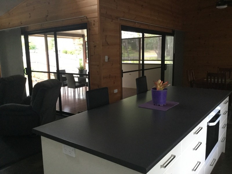 36 Taylor Street, Russell Island QLD 4184