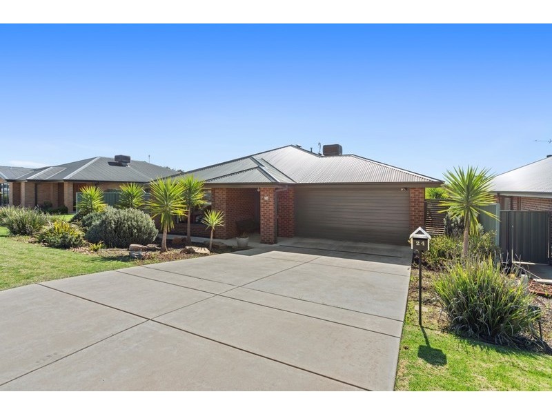 24 Paperbark Drive, Forest Hill NSW 2651