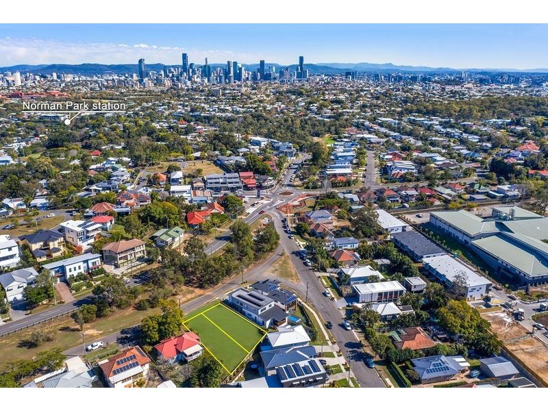 159 Oateson Skyline Drive, Seven Hills QLD 4170
