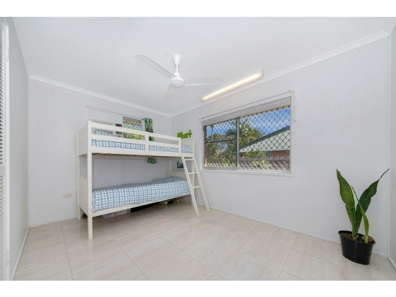 1 Northwest Crescent, Cranbrook QLD 4814