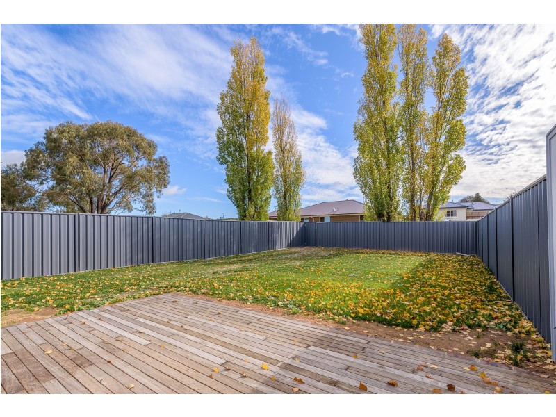 17A Tucker Street, Blayney NSW 2799
