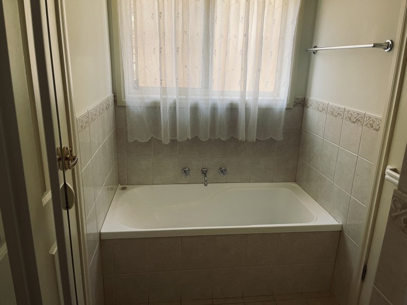 4A Pankina Grove, Marion SA 5043