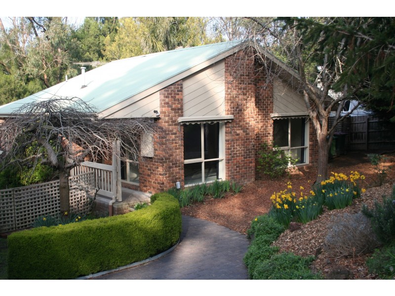 4 Faull Close, Croydon North VIC 3136