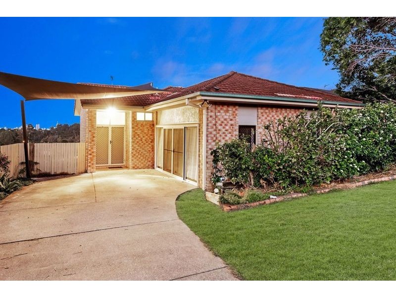 30 Inverness Court, Nerang QLD 4211