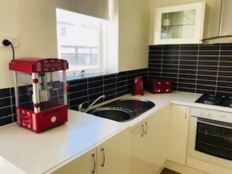 11/9 Wilton Grove, Elwood VIC 3184