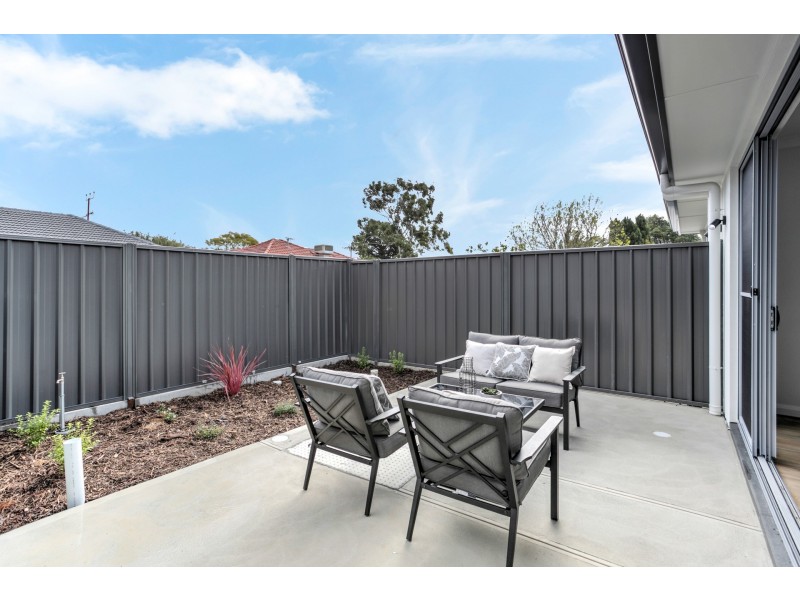 6a Lynore Road, Ridgehaven SA 5097