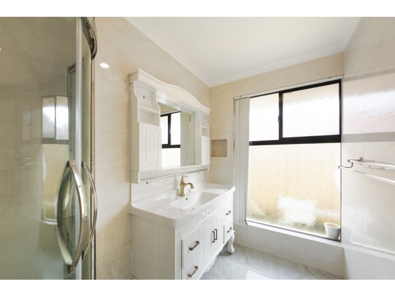 12 Atlantic Boulevard, Canning Vale WA 6155