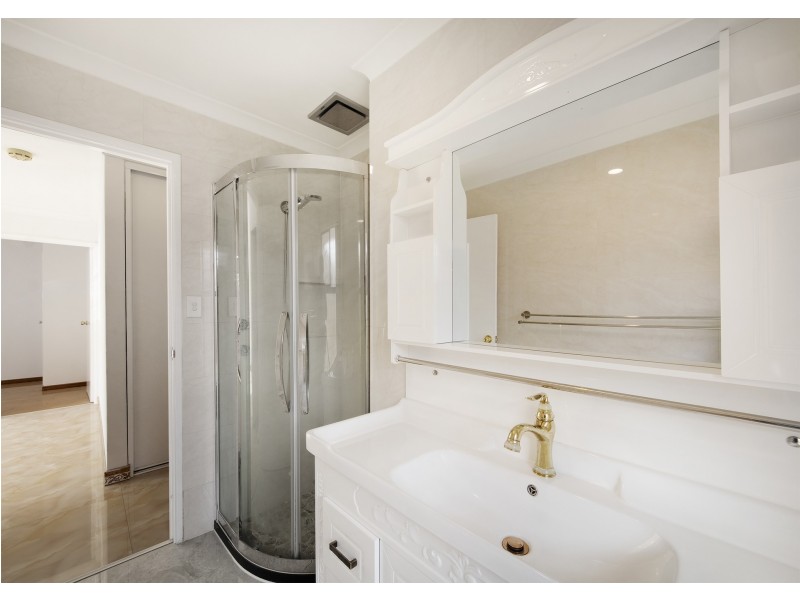 12 Atlantic Boulevard, Canning Vale WA 6155