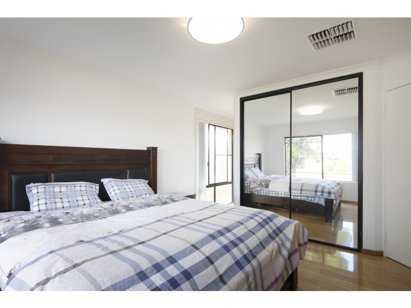 12 Atlantic Boulevard, Canning Vale WA 6155