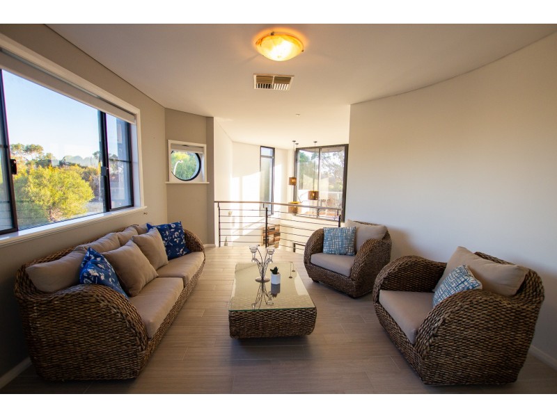 29 Long Beach Promenade, Mindarie WA 6030