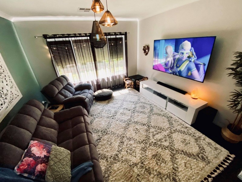 52 Arthur Street, Caversham WA 6055