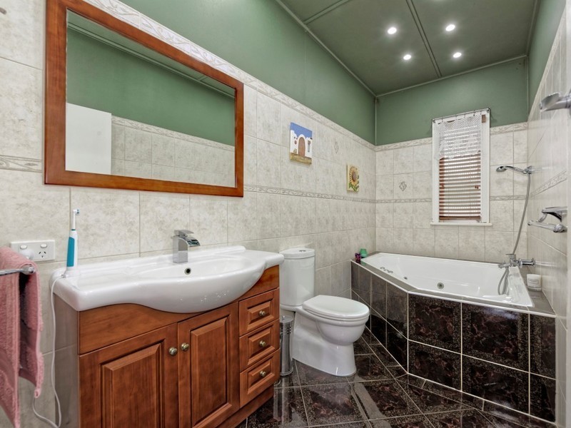 88 Framptons Road, Childers QLD 4660